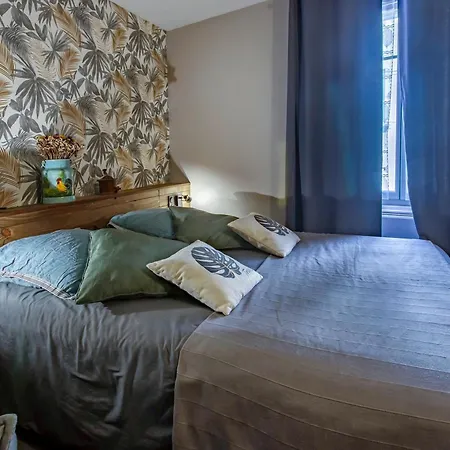 D'hotes L'atrium Bed & Breakfast